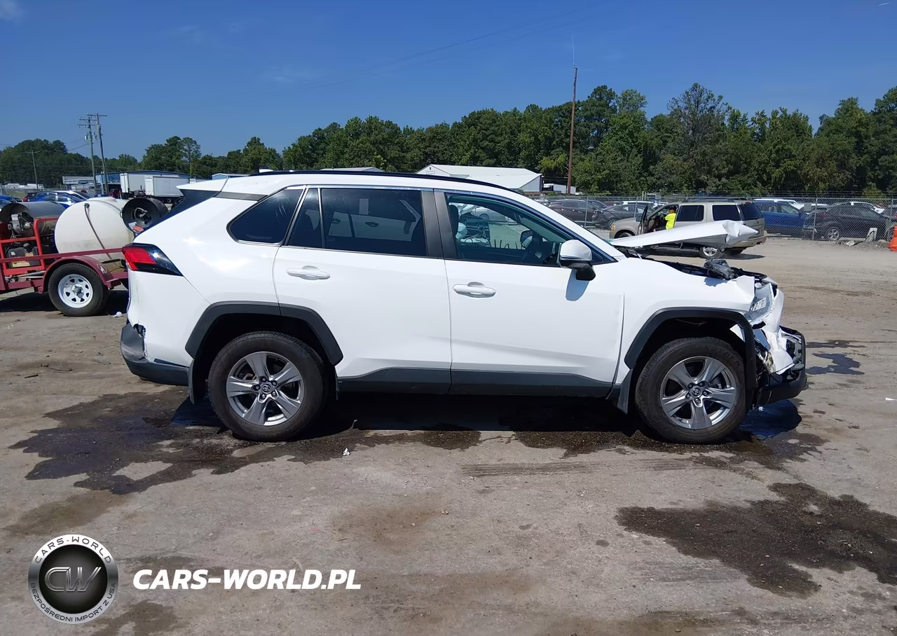 2024 Toyota Rav4 Xle VIN:2T3P1RFV2RC471046 - 13