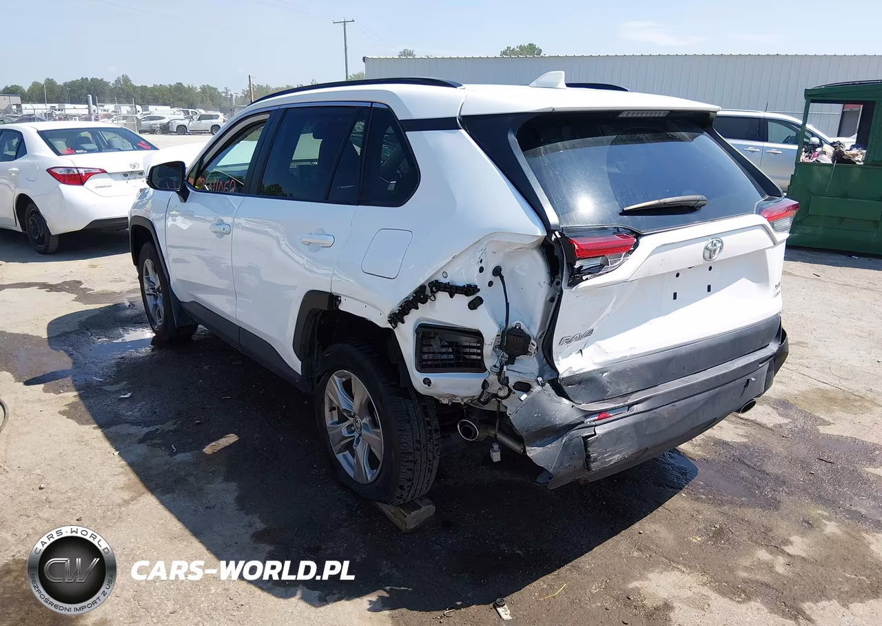 2024 Toyota Rav4 Xle VIN:2T3P1RFV2RC471046 - 3