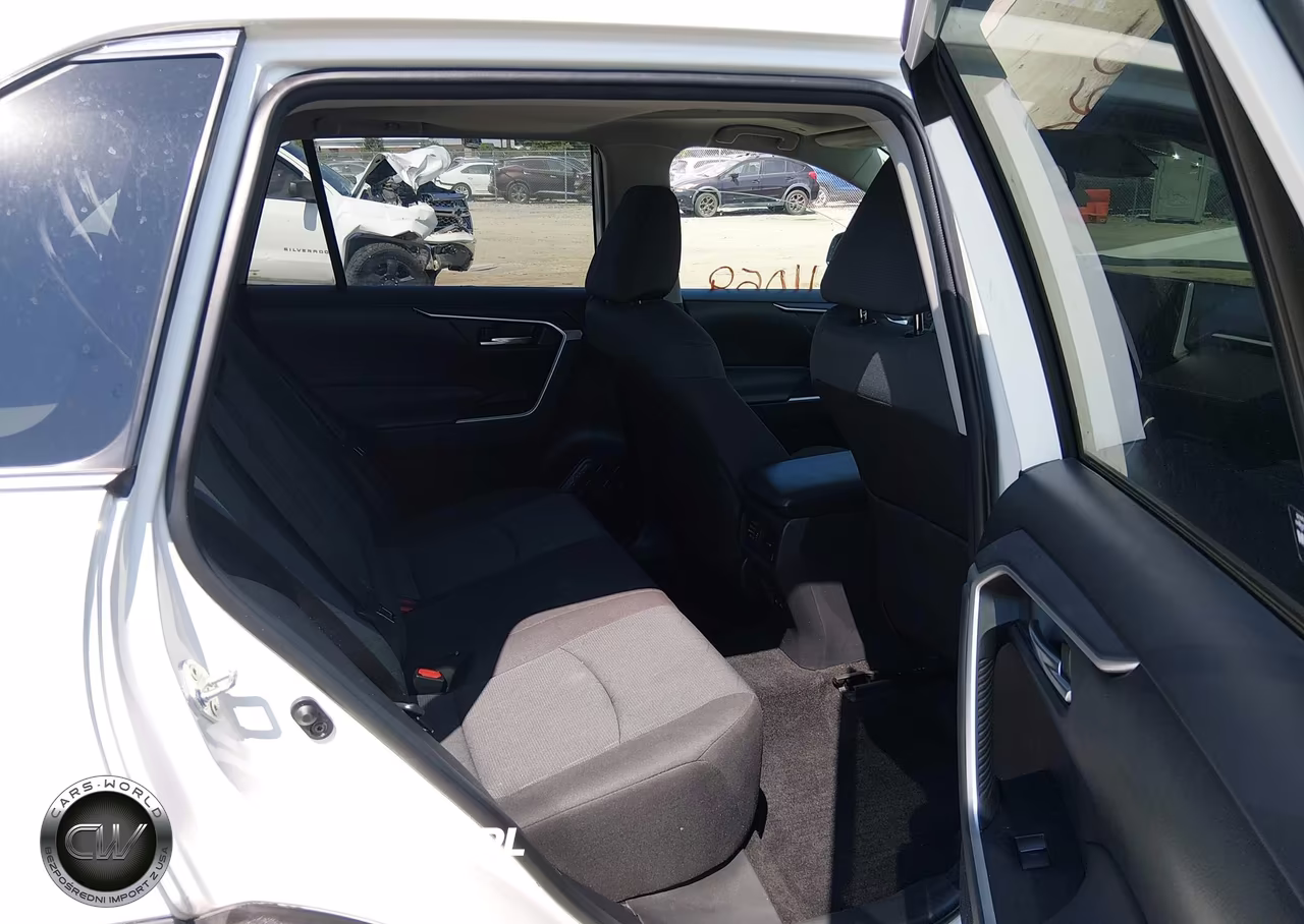 2024 Toyota Rav4 Xle VIN:2T3P1RFV2RC471046 - 8