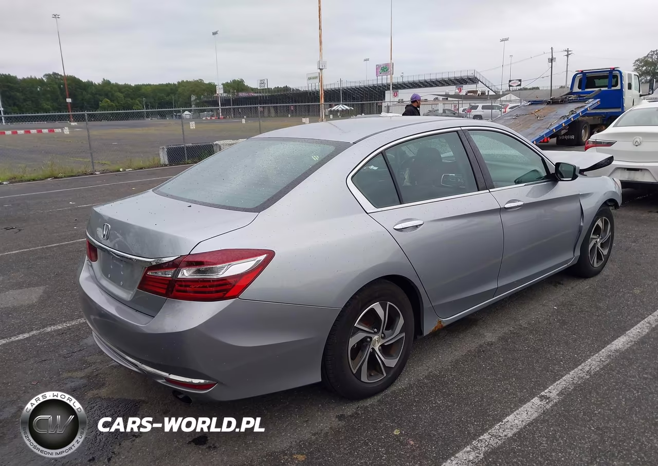 2017 Honda Accord Lx VIN:1HGCR2F37HA067234 - 4