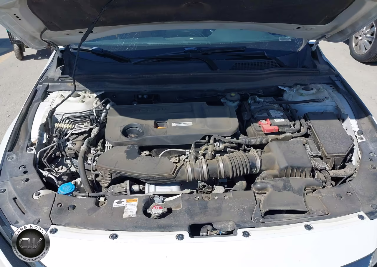 2018 Honda Accord Sport 2.0T VIN:1HGCV2F33JA030506 - 10
