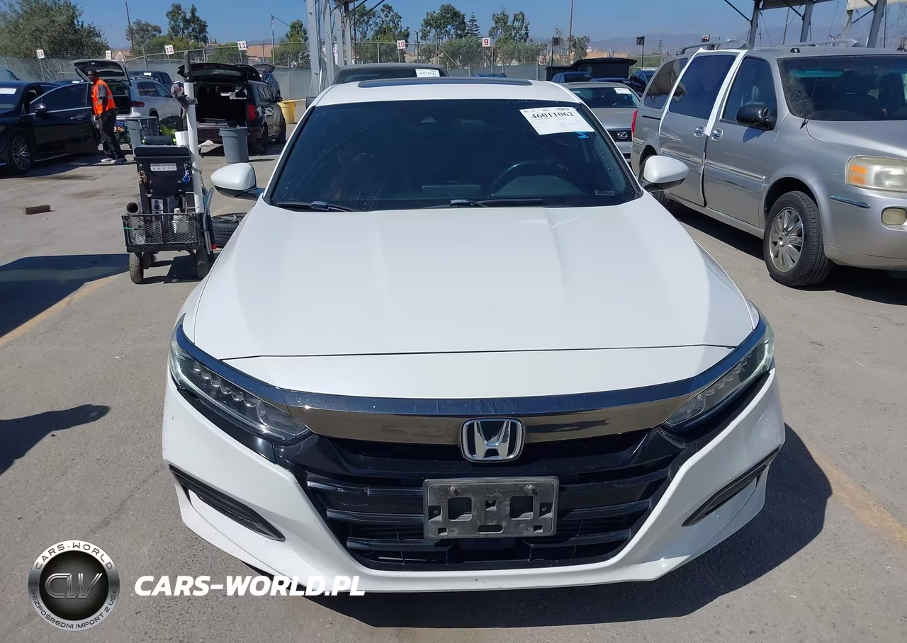2018 Honda Accord Sport 2.0T VIN:1HGCV2F33JA030506 - 13