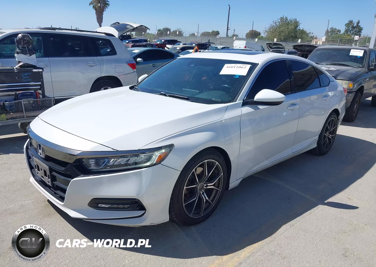 2018 Honda Accord Sport 2.0T VIN:1HGCV2F33JA030506 - 2