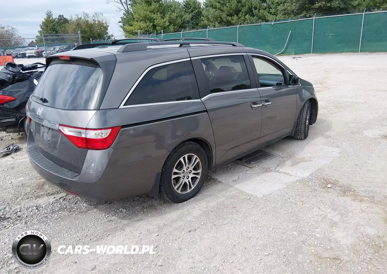 2011 Honda Odyssey Ex-L VIN:5FNRL5H6XBB064622 - 4