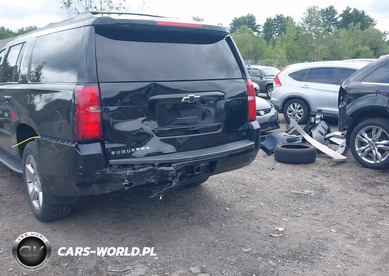 2019 Chevrolet Suburban Lt VIN:1GNSKHKC9KR337457 - 6