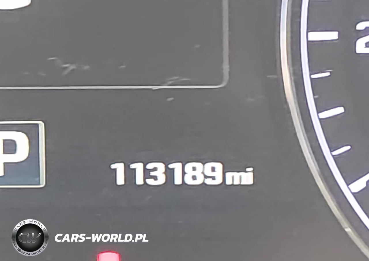 2017 Genesis G80 3.8 VIN:KMHGN4JE7HU185696 - 16