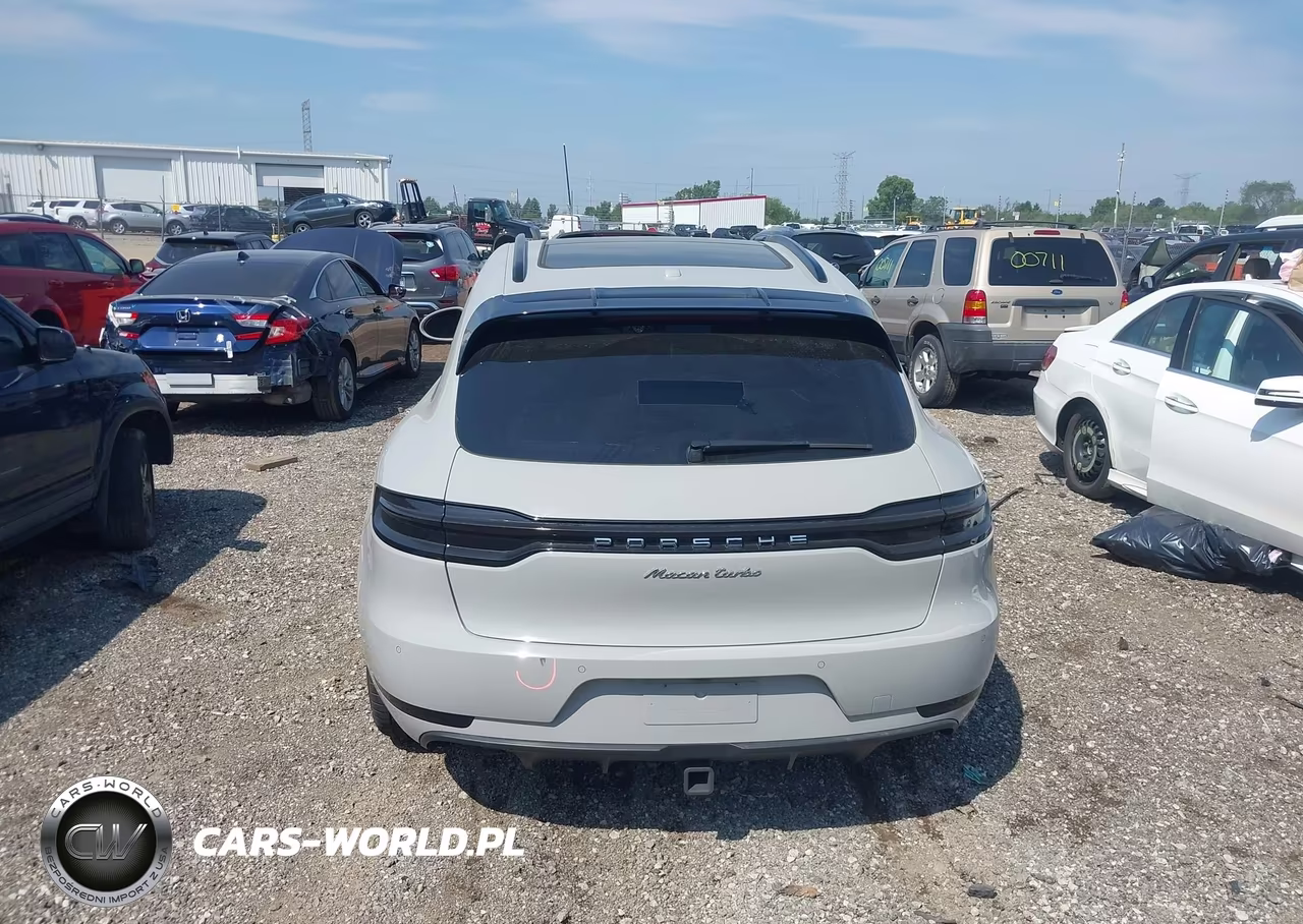 2020 Porsche Macan Turbo VIN:WP1AF2A59LLB60419 - 16