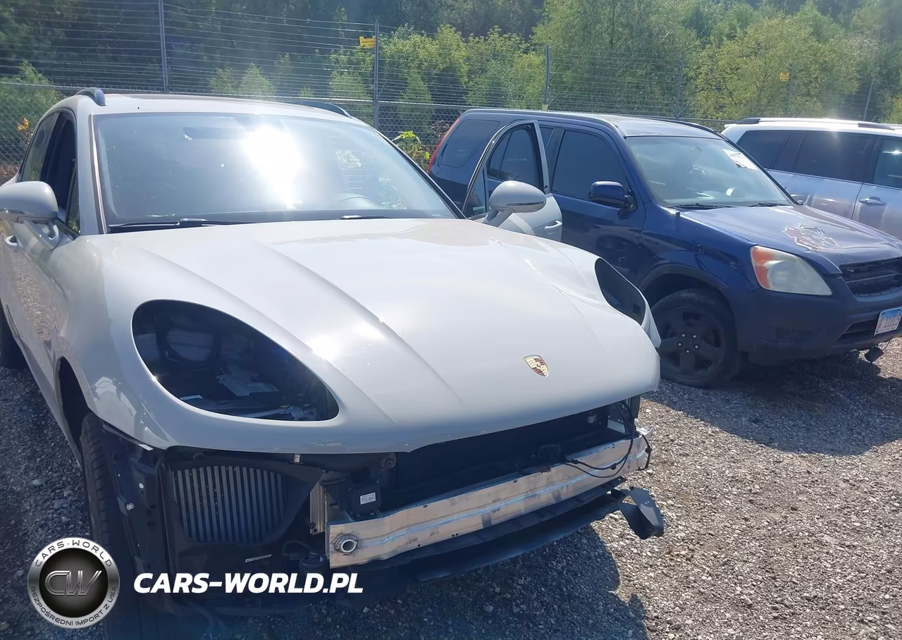 2020 Porsche Macan Turbo VIN:WP1AF2A59LLB60419 - 6