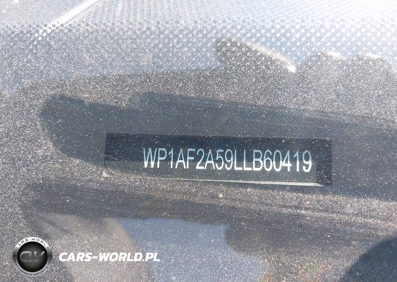 2020 Porsche Macan Turbo VIN:WP1AF2A59LLB60419 - 9