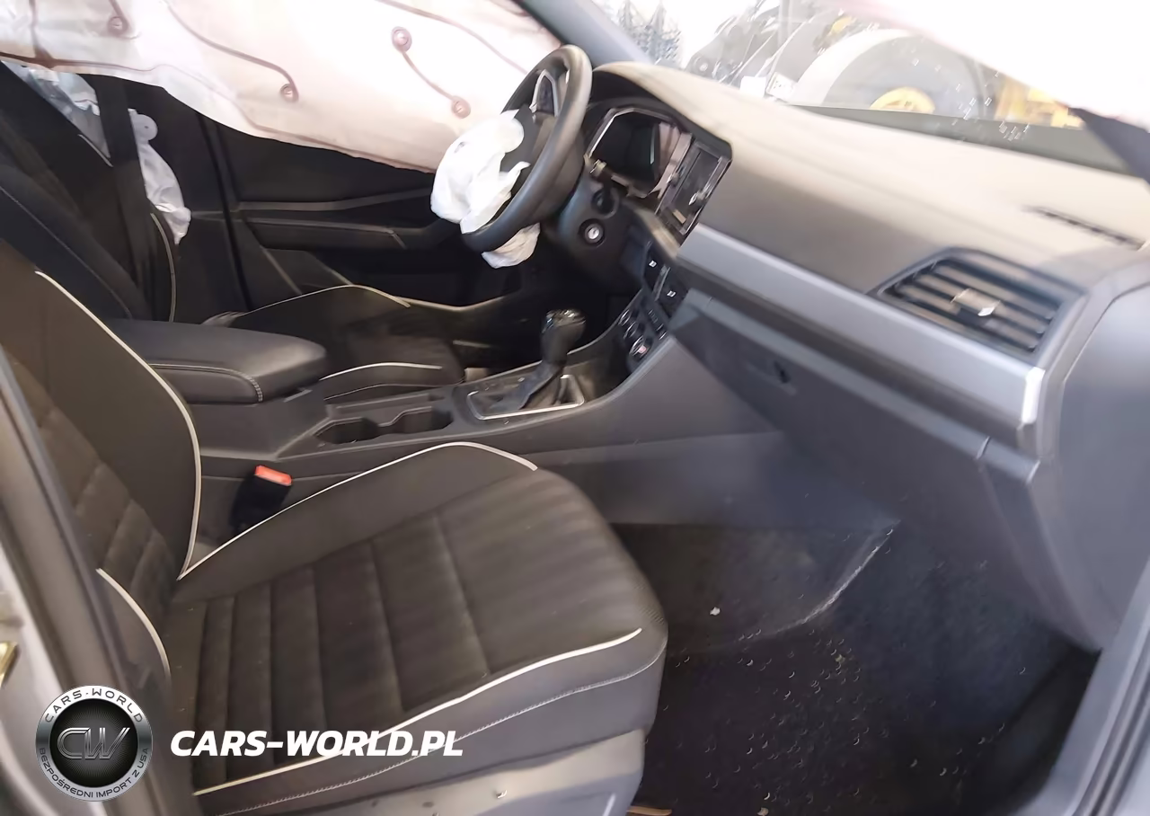 2023 Volkswagen Jetta 1.5T Sport VIN:3VWBM7BU9PM025974 - 5