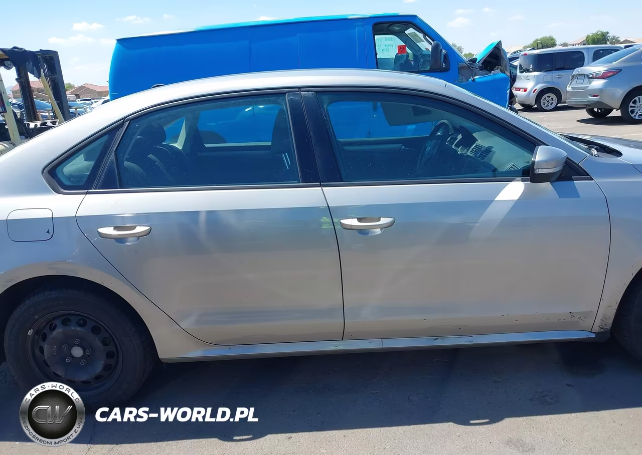 2013 Volkswagen Passat 2.5L S VIN:1VWAP7A3XDC151396 - 13
