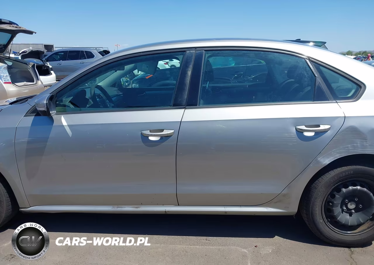 2013 Volkswagen Passat 2.5L S VIN:1VWAP7A3XDC151396 - 14