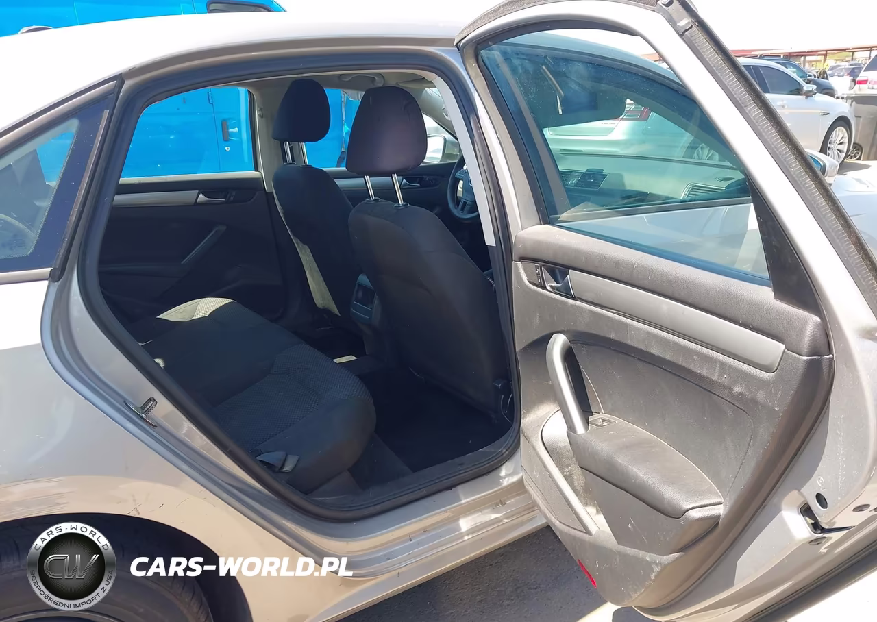 2013 Volkswagen Passat 2.5L S VIN:1VWAP7A3XDC151396 - 8