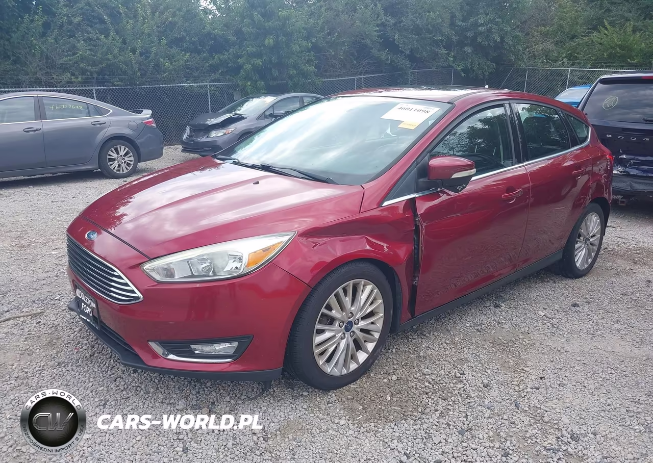 2016 Ford Focus Titanium VIN:1FADP3N29GL257617 - 2