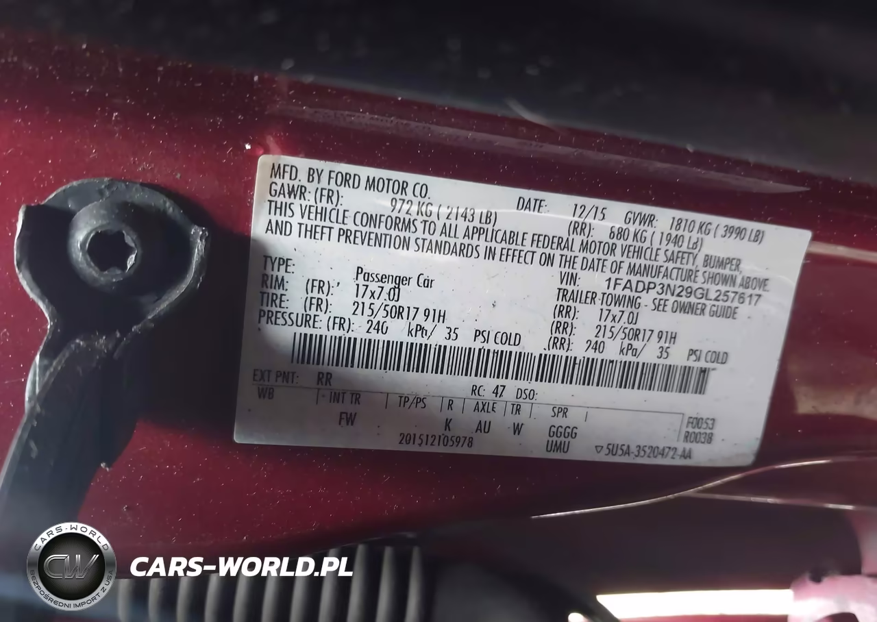 2016 Ford Focus Titanium VIN:1FADP3N29GL257617 - 9