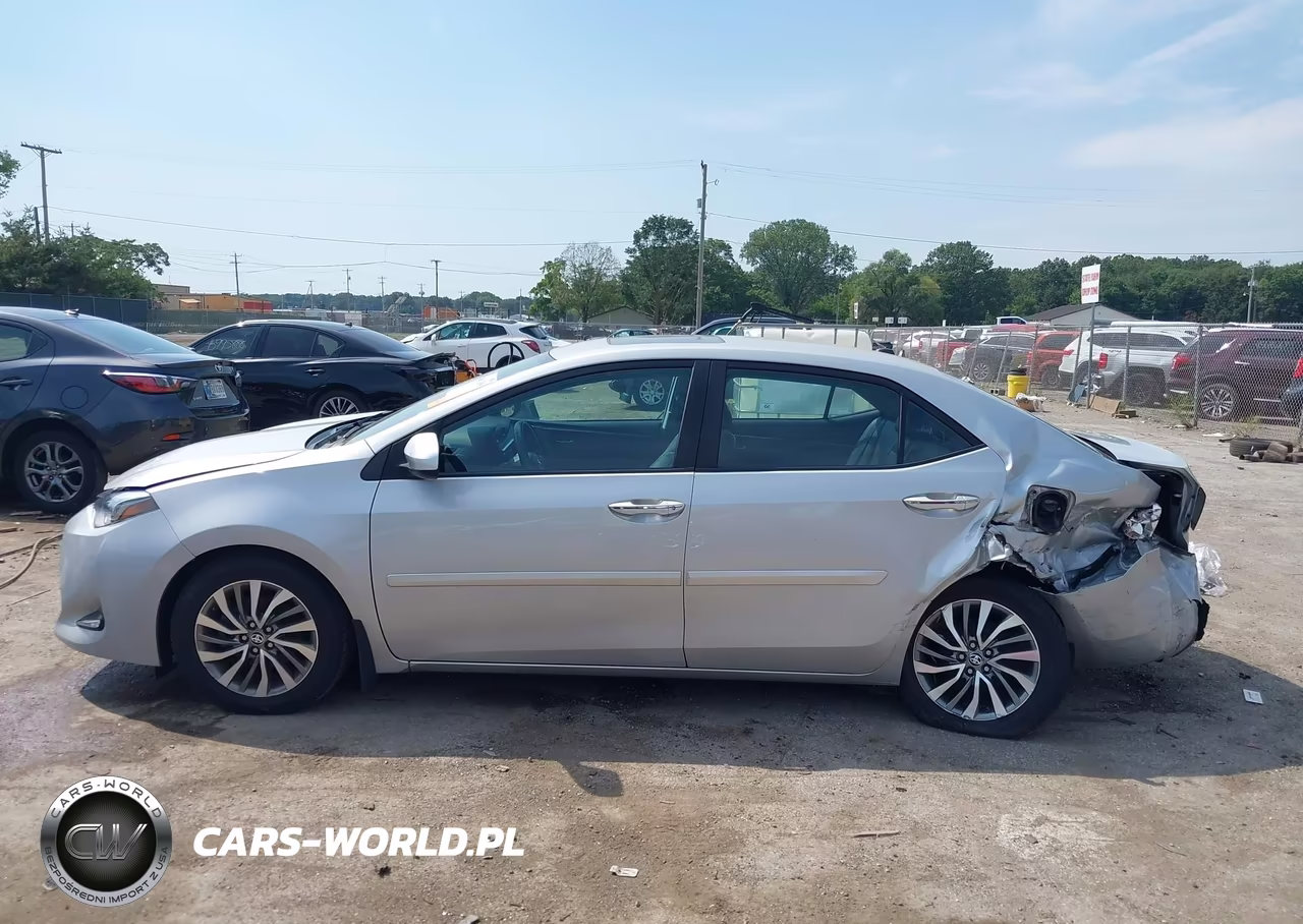 2019 Toyota Corolla Xle VIN:2T1BURHEXKC214116 - 14