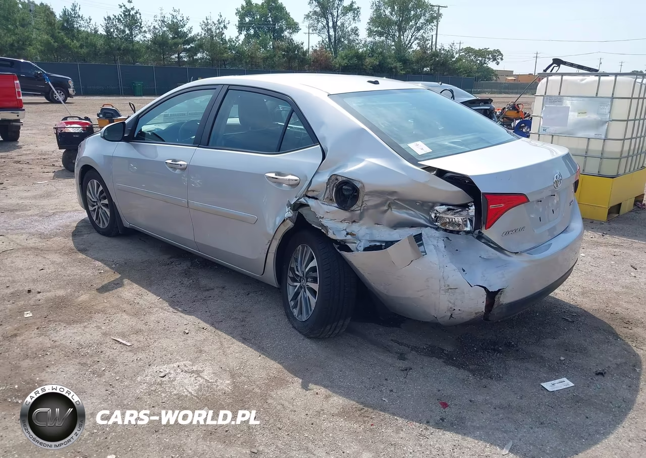 2019 Toyota Corolla Xle VIN:2T1BURHEXKC214116 - 3