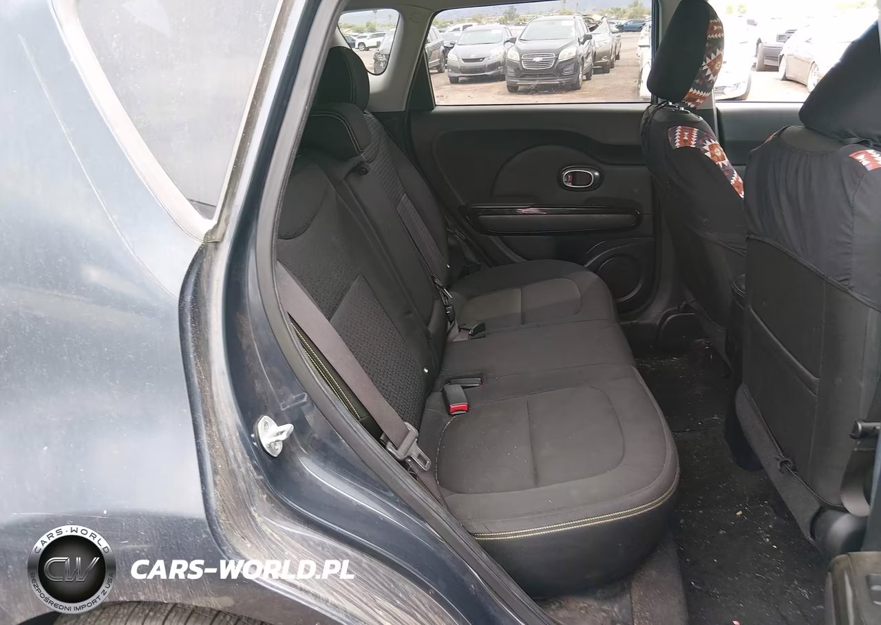 2015 Kia Soul + VIN:KNDJP3A58F7118115 - 8