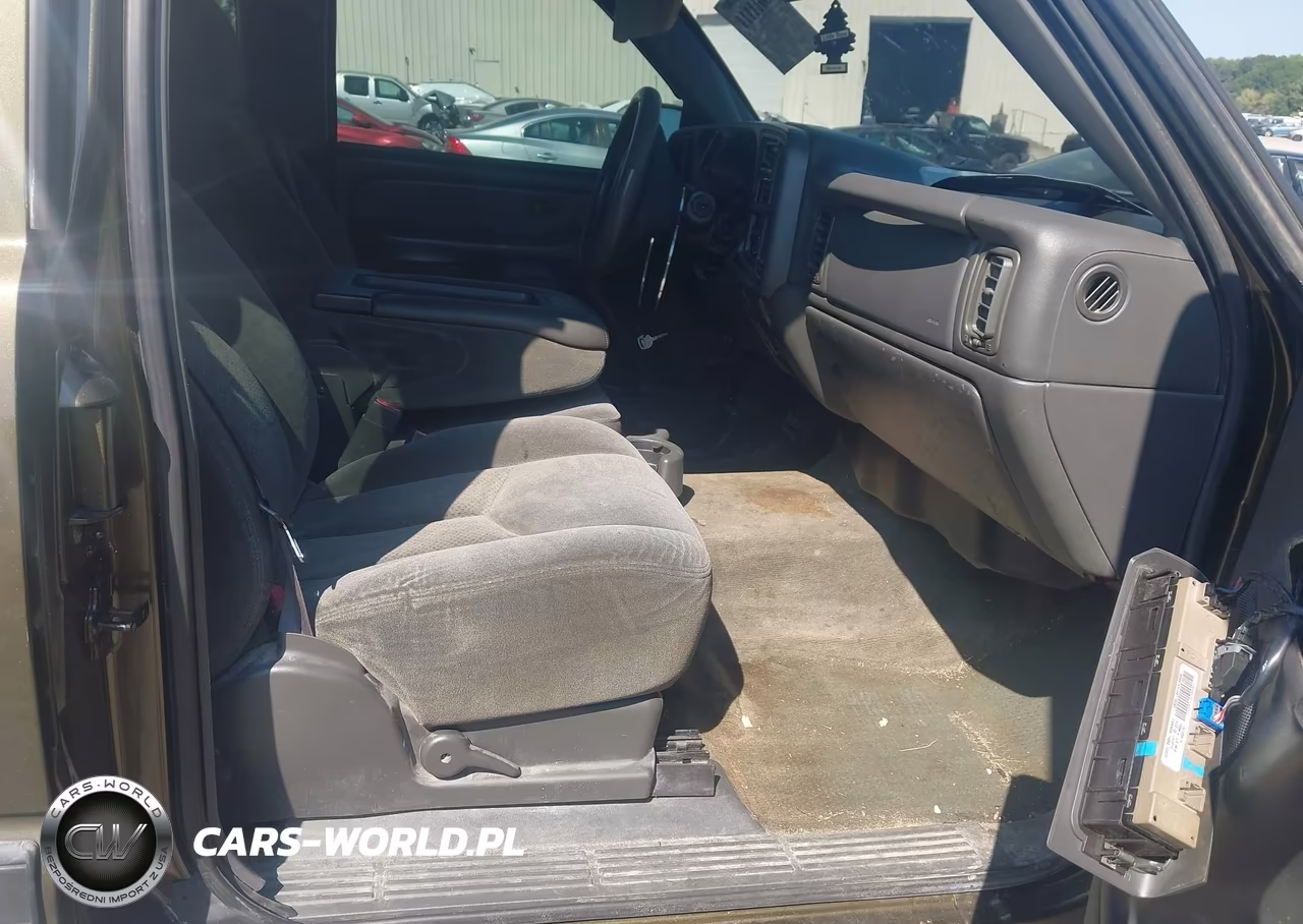 2004 Chevrolet Silverado 1500 Ls VIN:2GCEC19V541352048 - 5