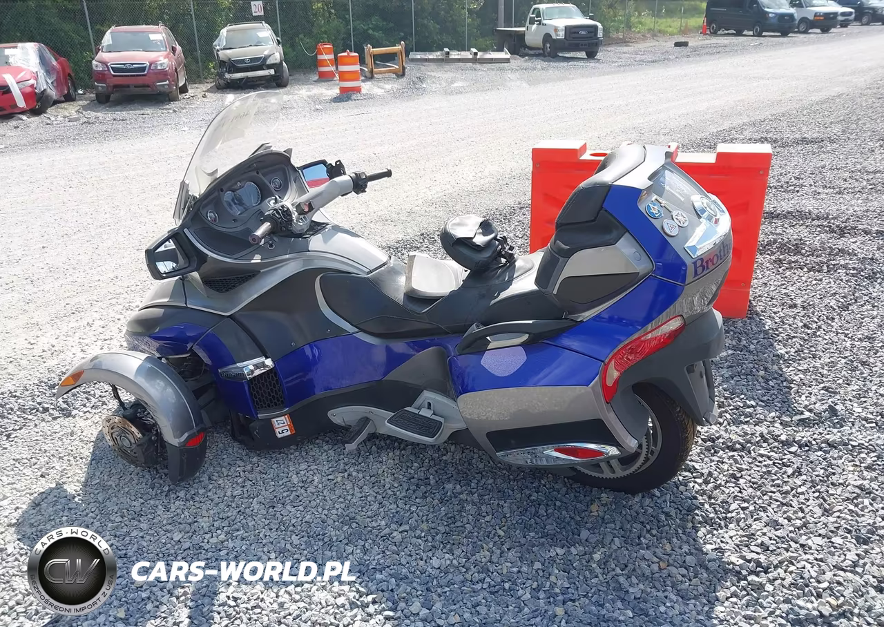 2011 Can-Am Spyder Roadster Rts VIN:2BXJBWC11BV001177 - 13
