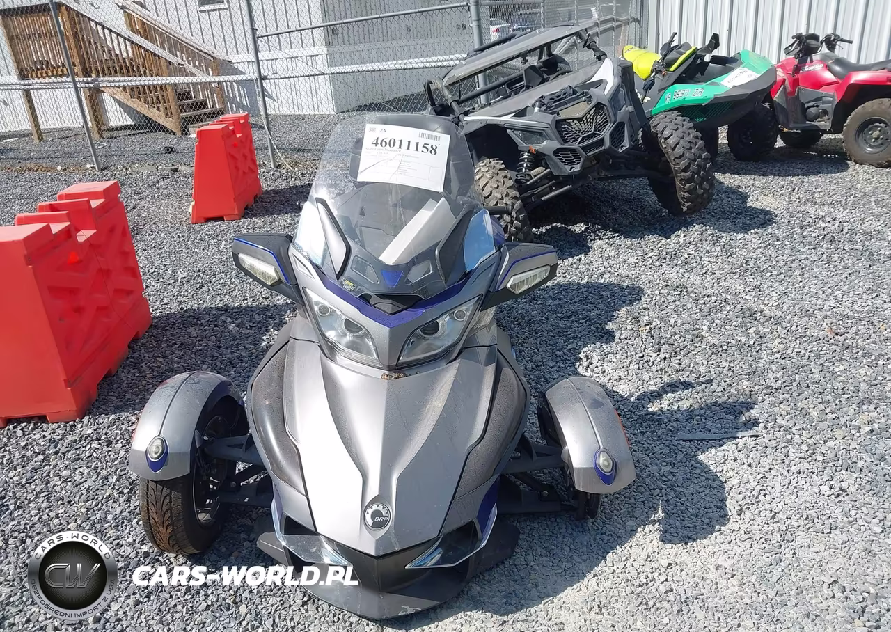 2011 Can-Am Spyder Roadster Rts VIN:2BXJBWC11BV001177 - 5