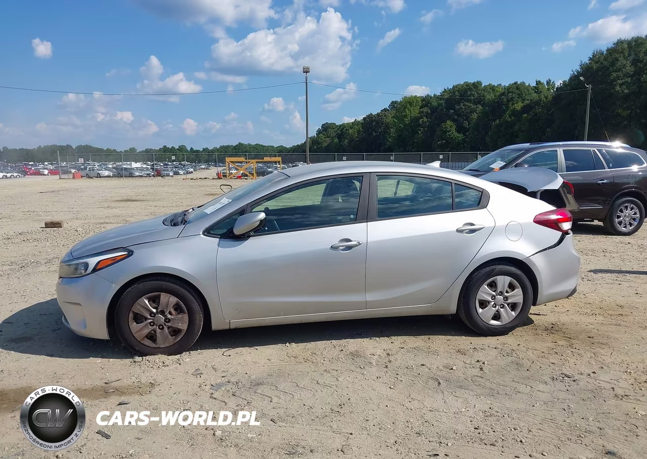 2017 Kia Forte Lx VIN:3KPFK4A76HE104311 - 14