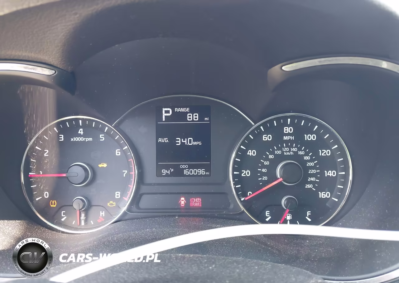 2017 Kia Forte Lx VIN:3KPFK4A76HE104311 - 7