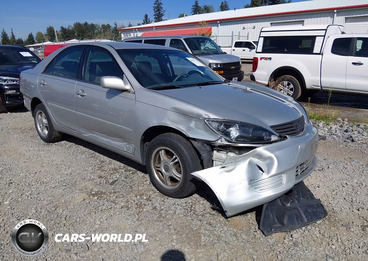 2005 Toyota Camry Le