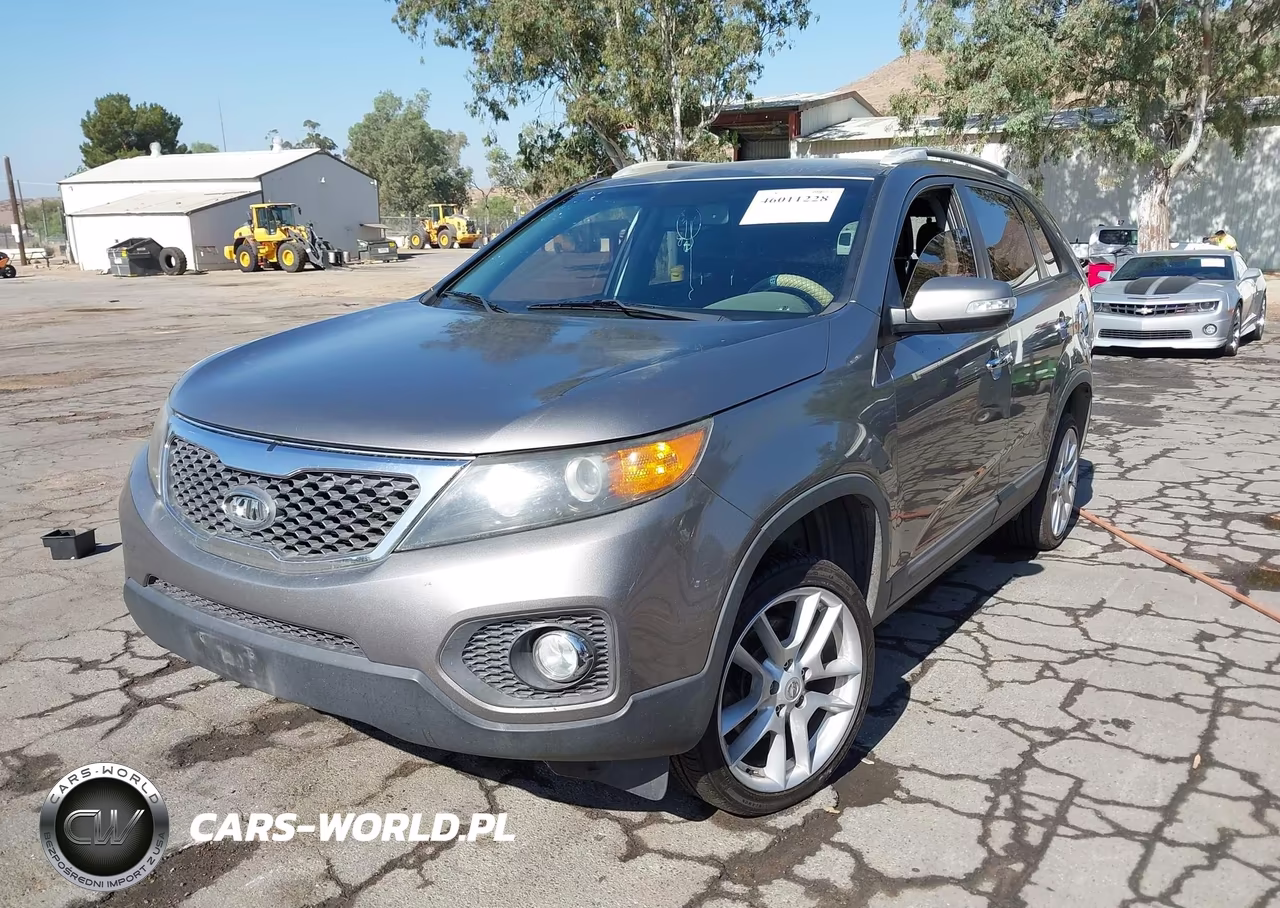 2011 Kia Sorento Lx VIN:5XYKT4A14BG089065 - 2