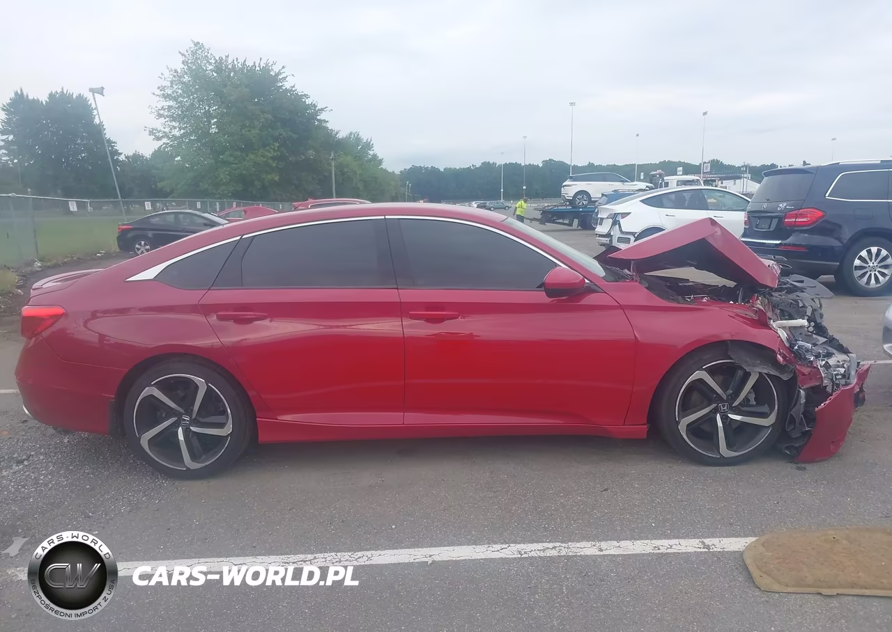 2018 Honda Accord Sport VIN:1HGCV1F39JA217985 - 13