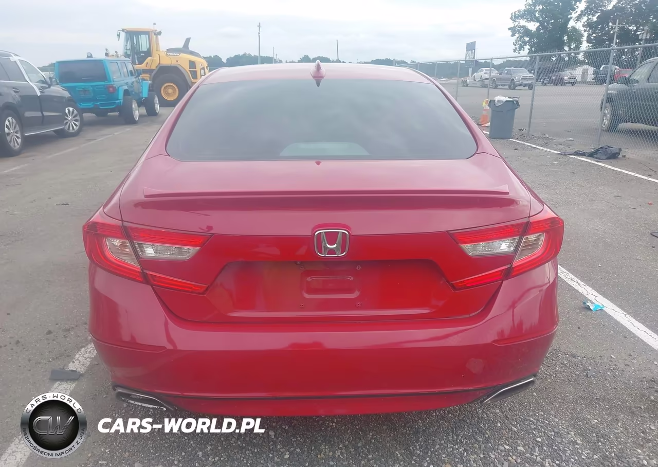 2018 Honda Accord Sport VIN:1HGCV1F39JA217985 - 16