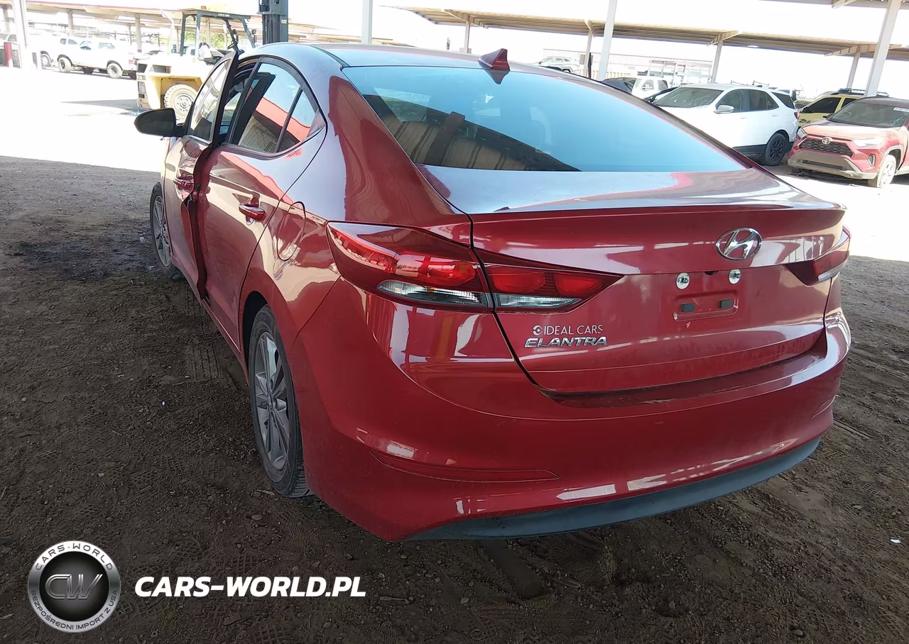 2018 Hyundai Elantra Sel VIN:5NPD84LFXJH331190 - 3