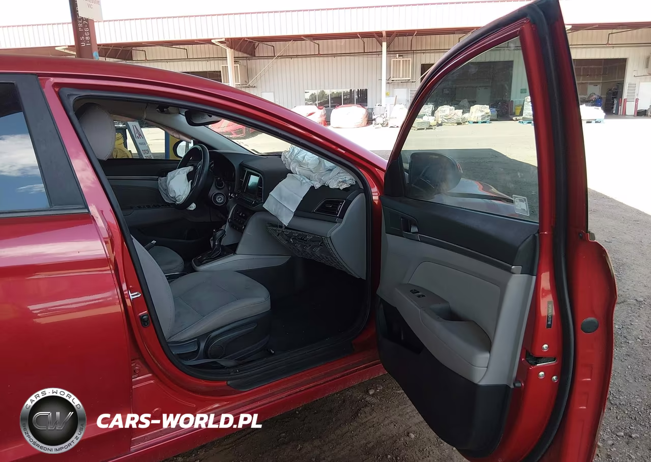 2018 Hyundai Elantra Sel VIN:5NPD84LFXJH331190 - 5