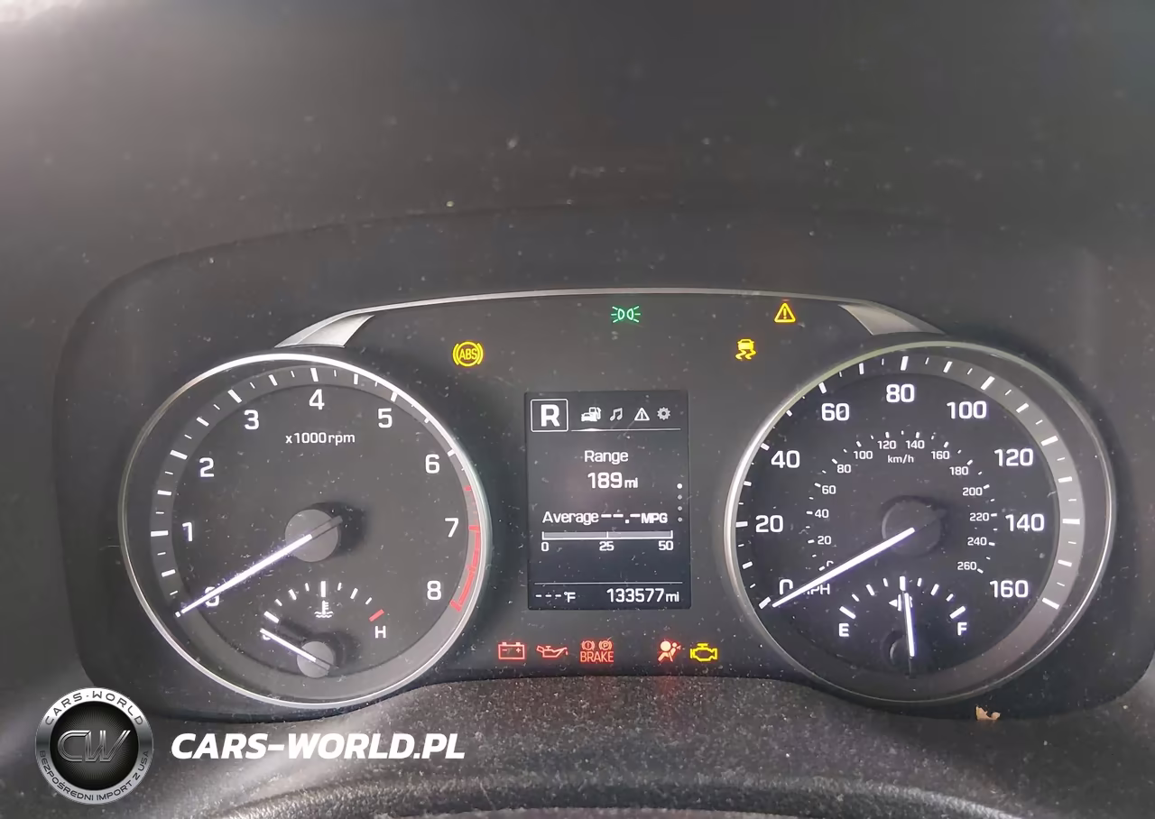 2018 Hyundai Elantra Sel VIN:5NPD84LFXJH331190 - 7
