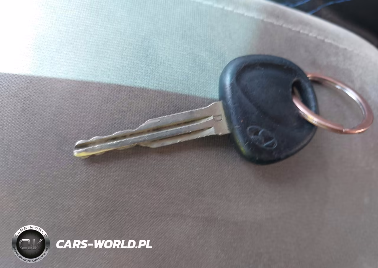 2008 Hyundai Elantra Gls-Se VIN:KMHDU46D58U283132 - 11