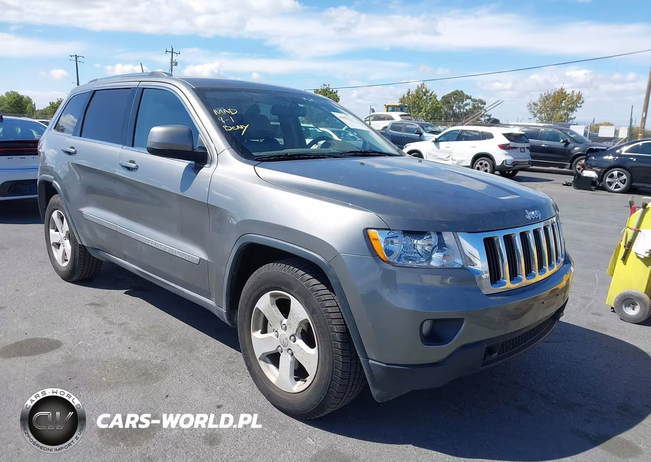 2011 Jeep Grand Cherokee Laredo – zdjęcie 1 z 16