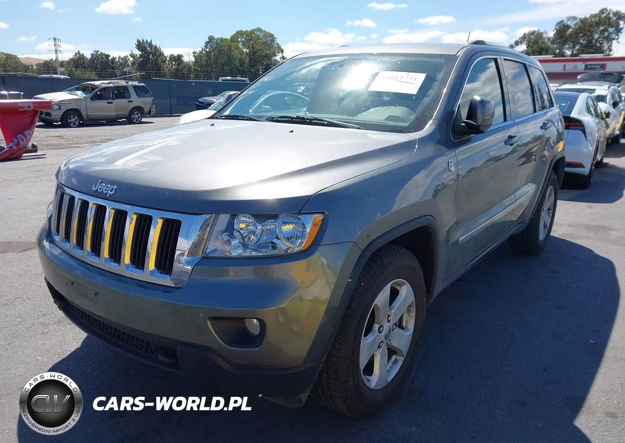 2011 Jeep Grand Cherokee Laredo VIN:1J4RR4GG1BC614607 - 2