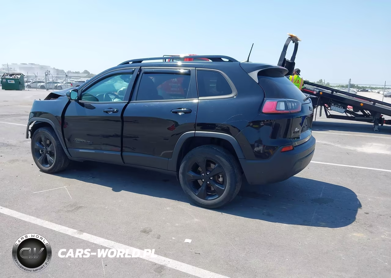 2021 Jeep Cherokee Altitude 4X4 VIN:1C4PJMLB9MD157900 - 3