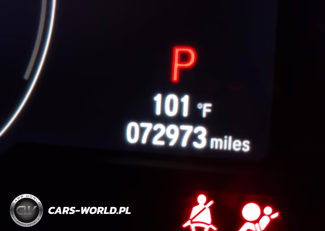 2018 Honda Accord Touring 2.0T VIN:1HGCV2F95JA000301 - 16