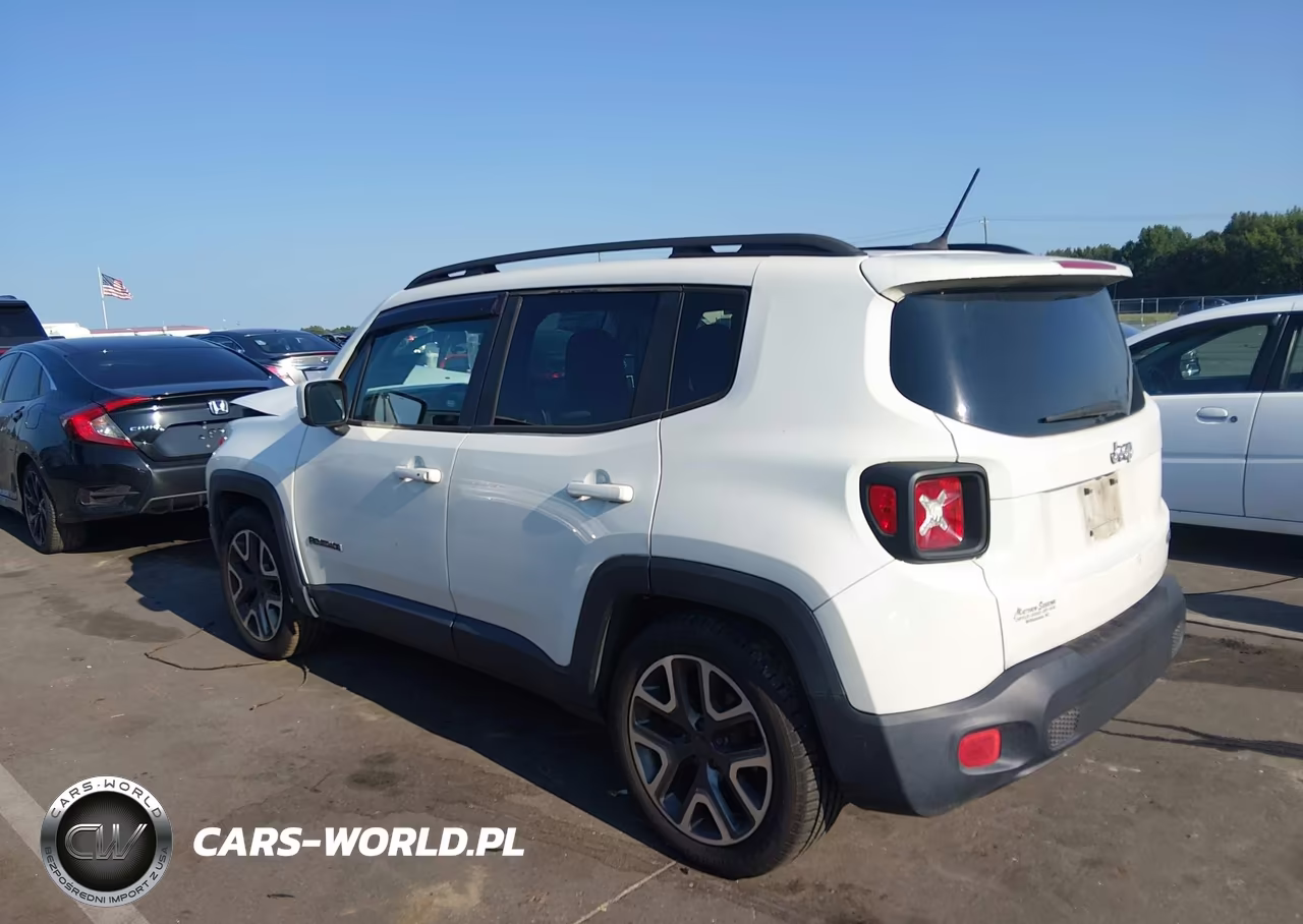 2015 Jeep Renegade Latitude VIN:ZACCJABT3FPC11929 - 3