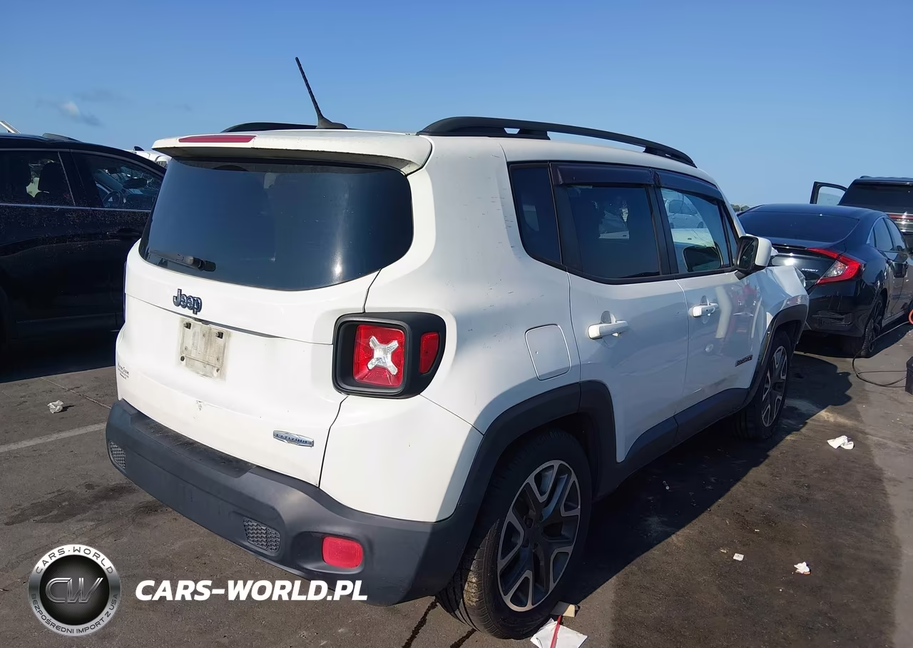 2015 Jeep Renegade Latitude VIN:ZACCJABT3FPC11929 - 4