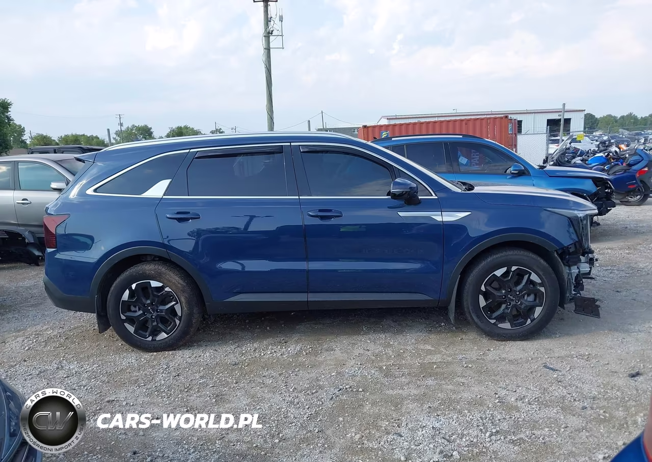 2025 Kia Sorento S VIN:5XYRL4JCXSG366902 - 14