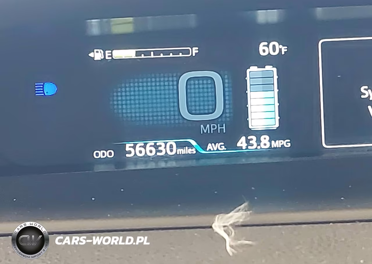 2022 Toyota Prius Le VIN:JTDKAMFU0N3157444 - 16
