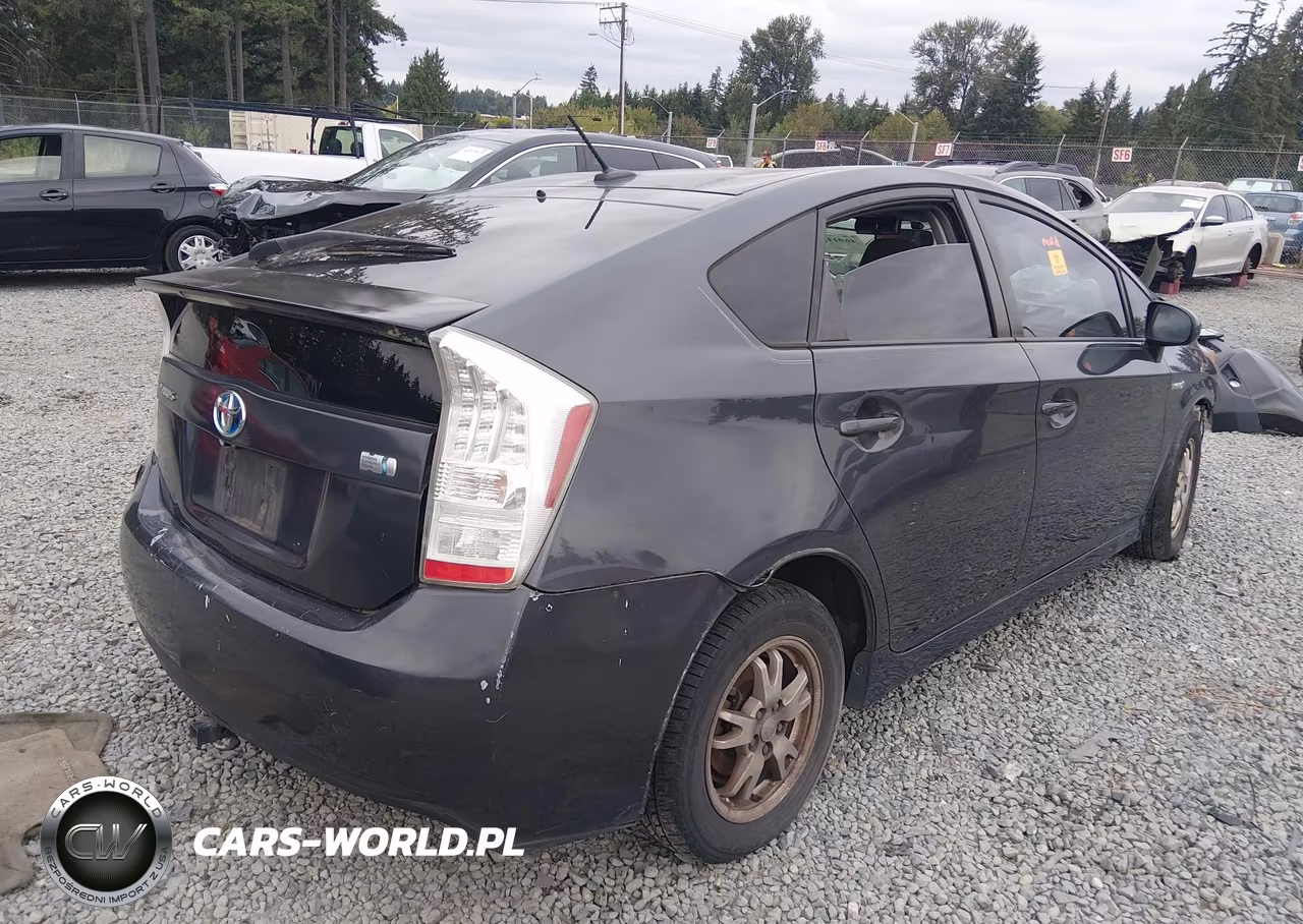 2010 Toyota Prius Ii VIN:JTDKN3DU2A1002336 - 4