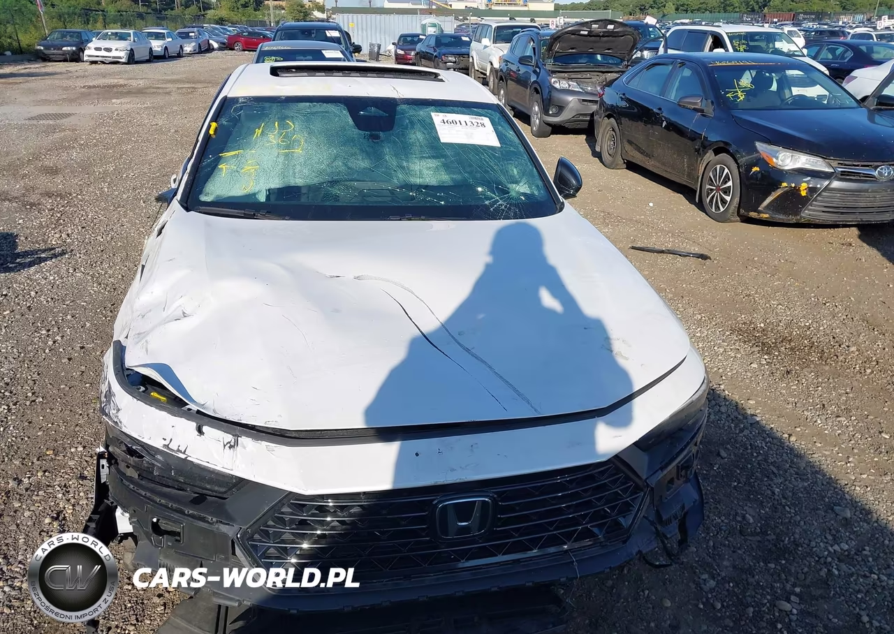 2025 Honda Accord Hybrid Sport-L VIN:1HGCY2F76SA073703 - 11