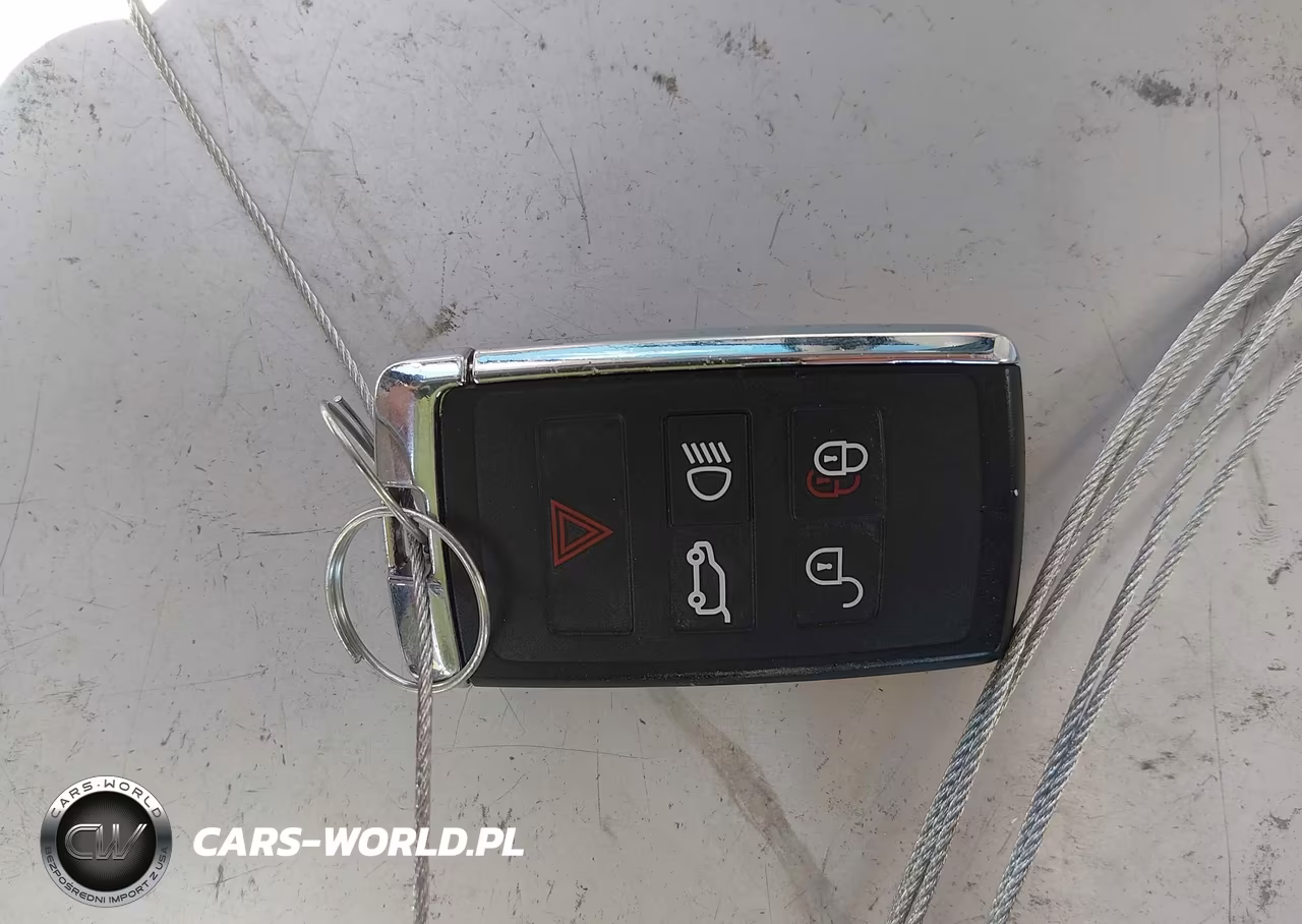 2021 Land Rover Range Rover Velar P250 R-Dynamic S VIN:SALYT2EX2MA314446 - 11