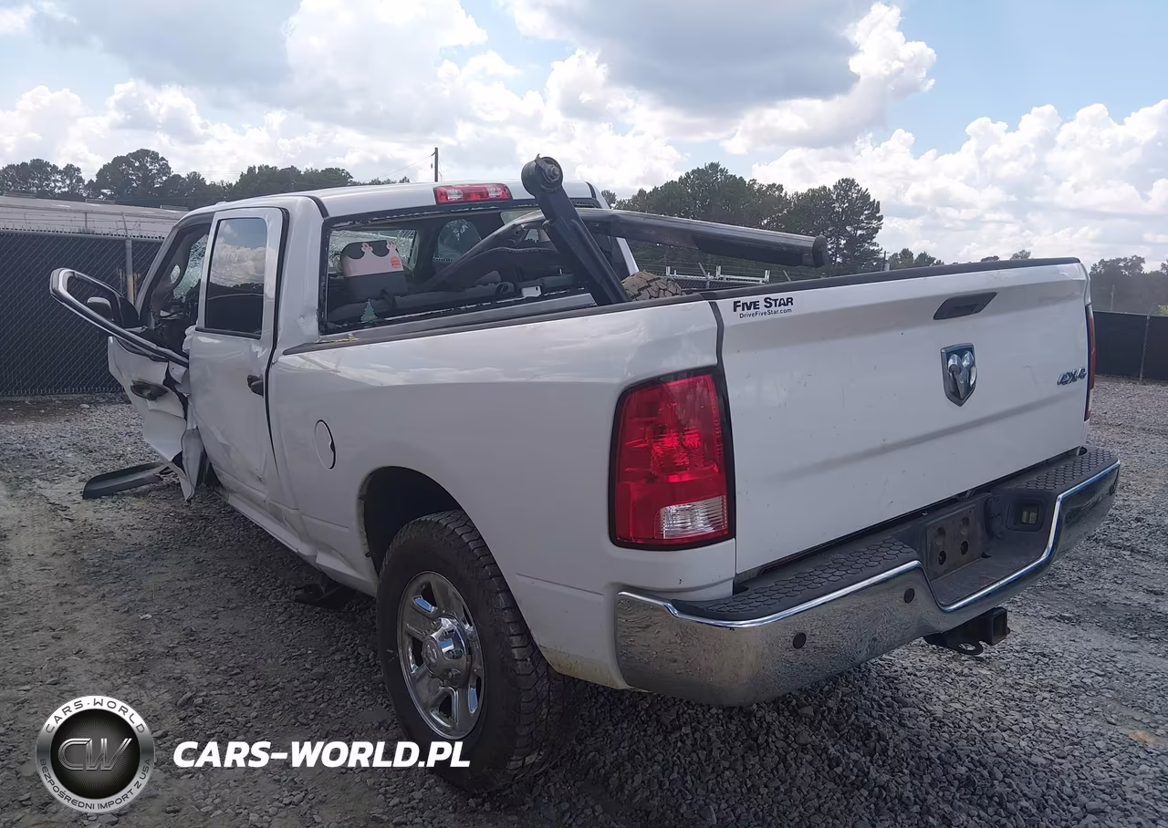 2017 Ram 2500 Tradesman 4X4 6'4 Box VIN:3C6UR5CLXHG781778 - 3