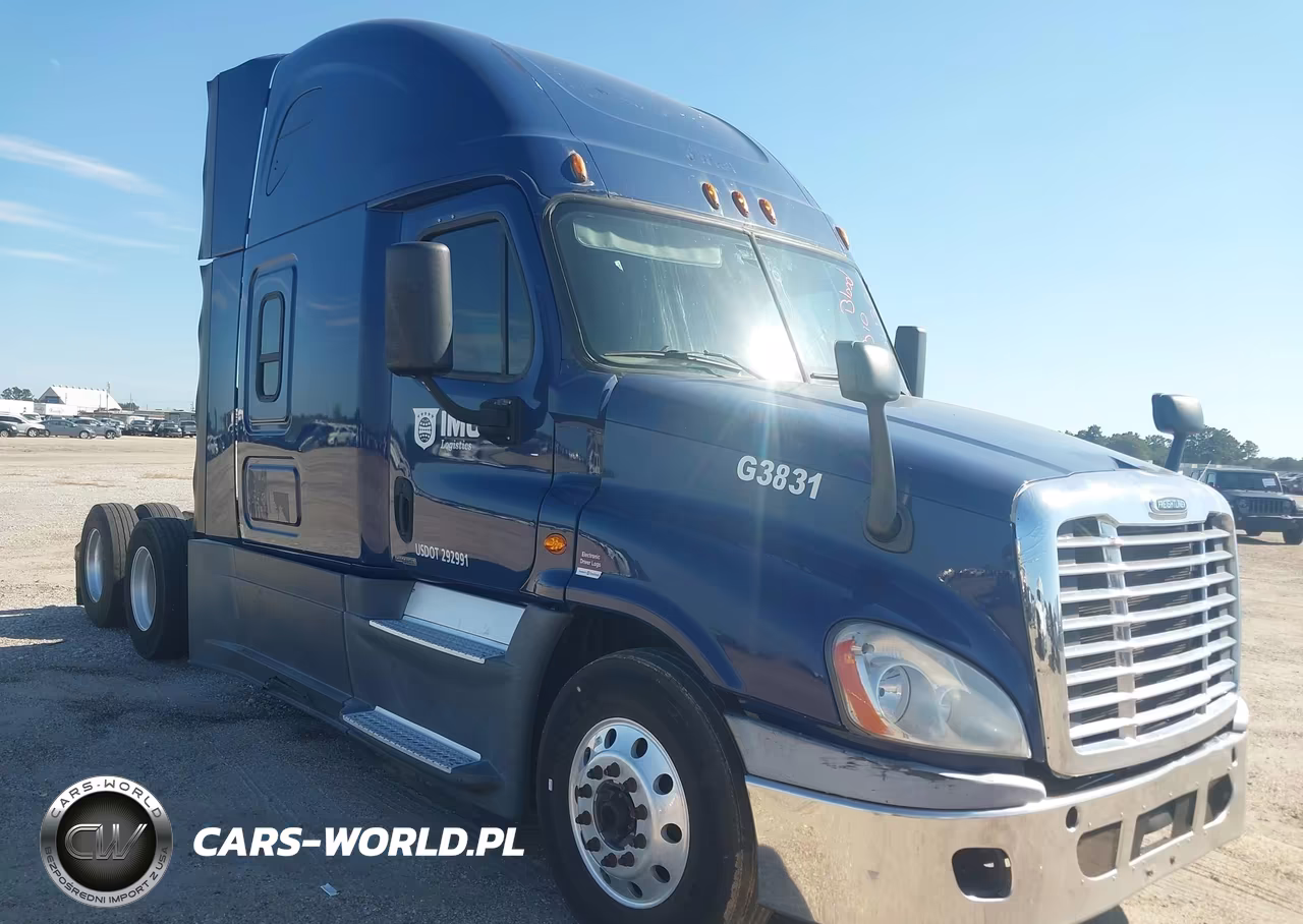 2016 Freightliner Cascadia 125 VIN:3AKJGLDR8GSGX3489 - 1