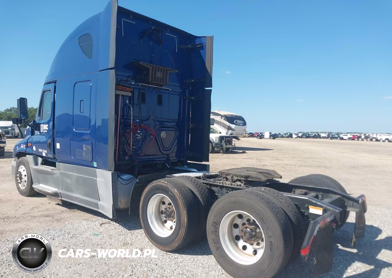 2016 Freightliner Cascadia 125 VIN:3AKJGLDR8GSGX3489 - 3
