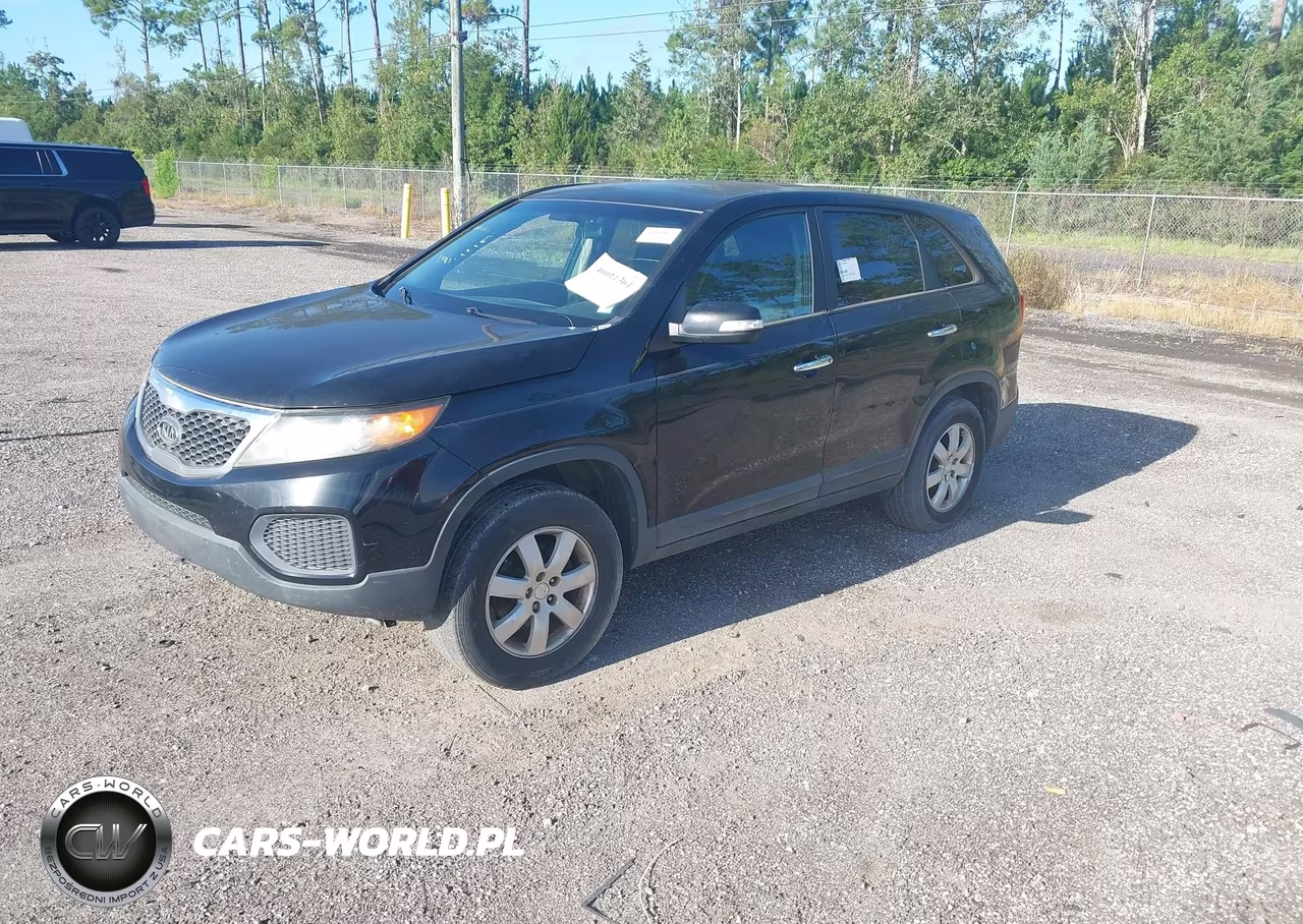 2011 Kia Sorento Lx VIN:5XYKT3A15BG084807 - 2